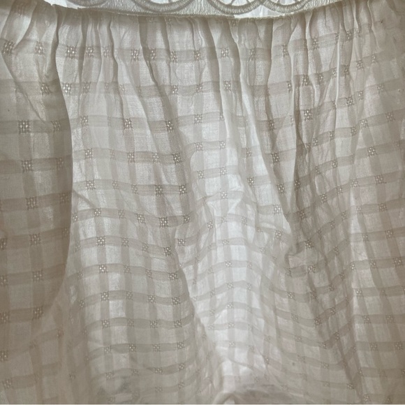 American Eagle Outfitters White Lace Camisole - Picture 7 of 10